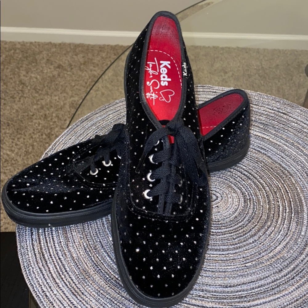 Taylor Swift Keds.Only Worn 1 time.